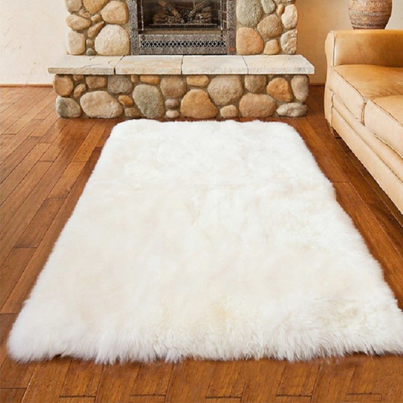 Maison M. White Plush Carpet